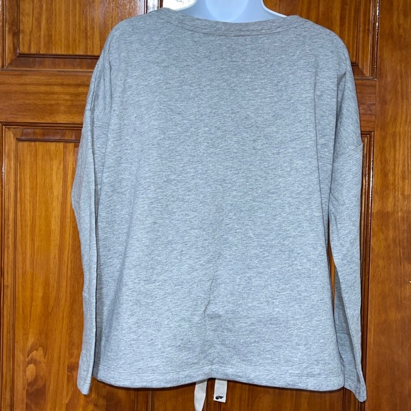 Mickey & Minnie Mouse Shirt - Picture 2 of 3